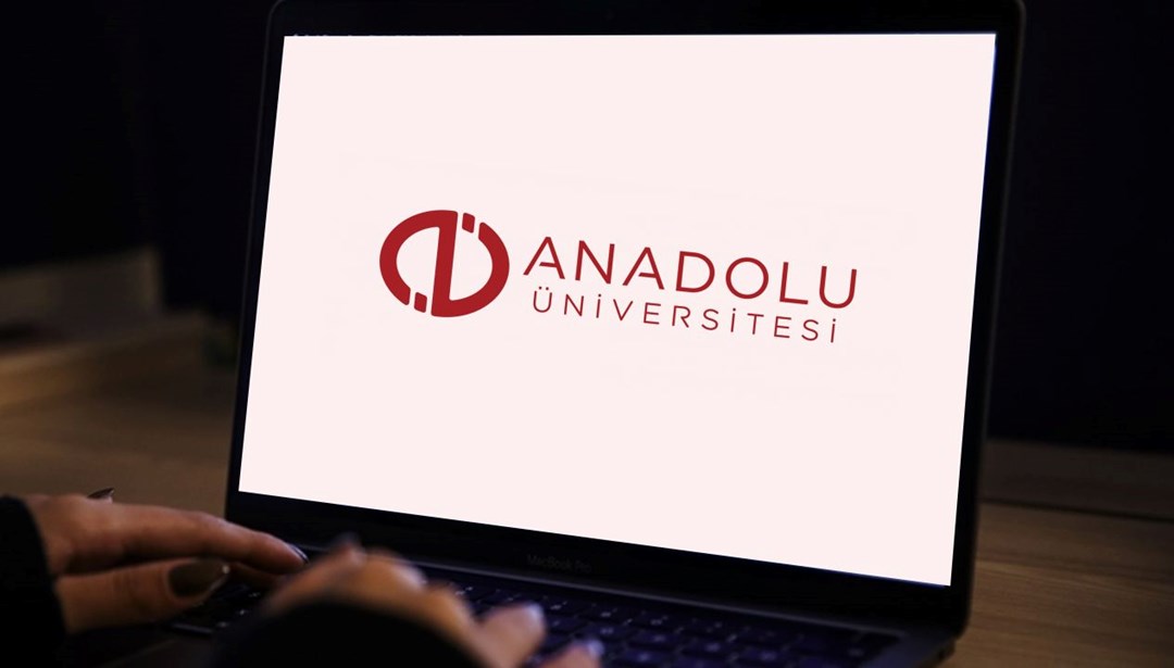 Anadolu Üniversitesi Açıköğretim Fakültesi (AÖF) bahar dönemi sınavları saat kaçta? AÖF saaati ve süresi