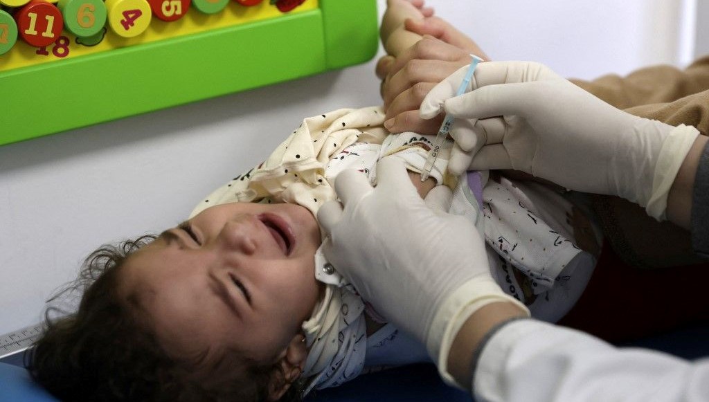 Aşılanmamış çocuk sayısı artarken kızamık tehlikeli şekilde geri dönüyor