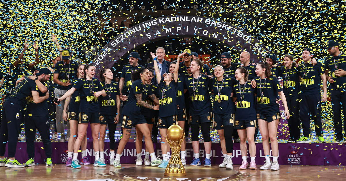 Kadınlar Basketbol Süper Ligi’nde şampiyon Fenerbahçe!
