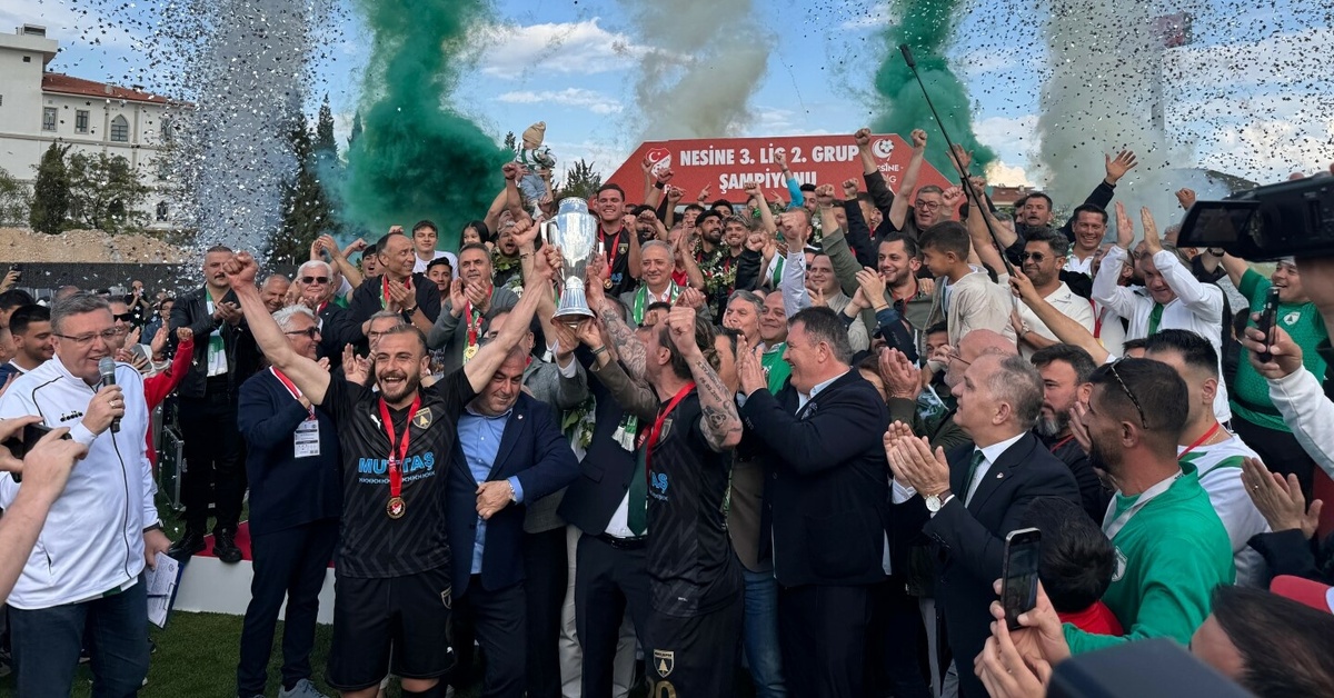 Muğlaspor şampiyonluk kupasına kavuştu!