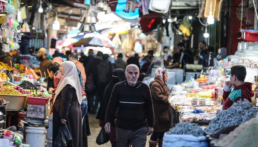Pakistan’da işletmeler Filistin’e destek için dükkan kapattı