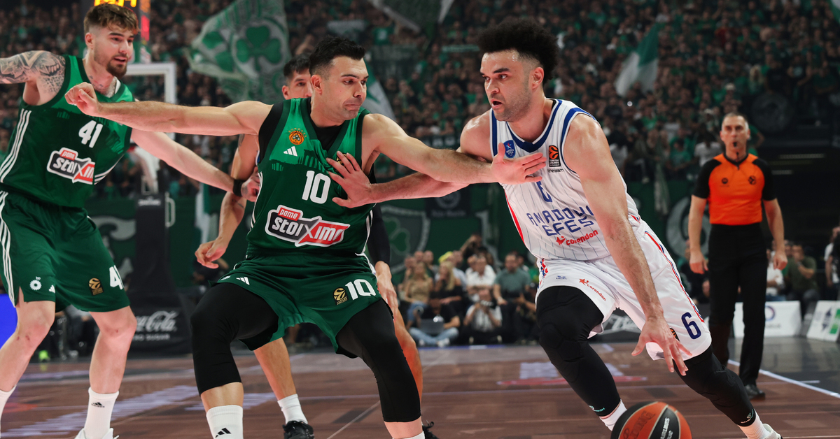Anadolu Efes, EuroLeague’e veda etti!