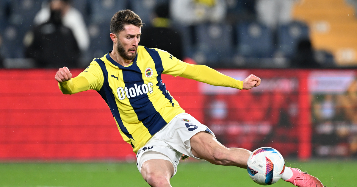 Fenerbahçe, İsmail Yüksek ile nikah tazeledi!