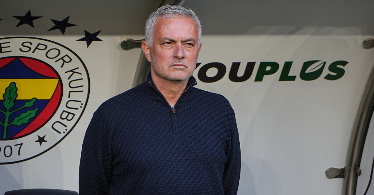 “Mourinho’nun Fenerbahçe’si rayından çıktı”