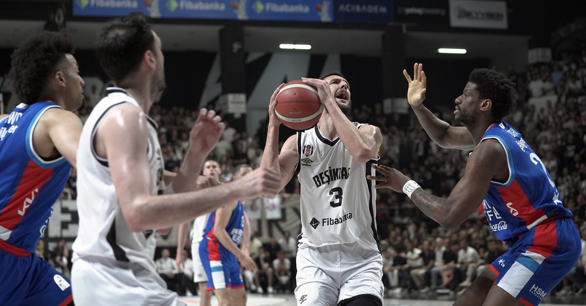 Beşiktaş, Anadolu Efes’i devirdi: Finalde!