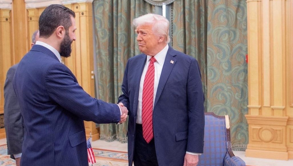 Beyaz Saray: Trump, Suriye’ye yaptırımları kaldıran kararnameyi imzalayacak