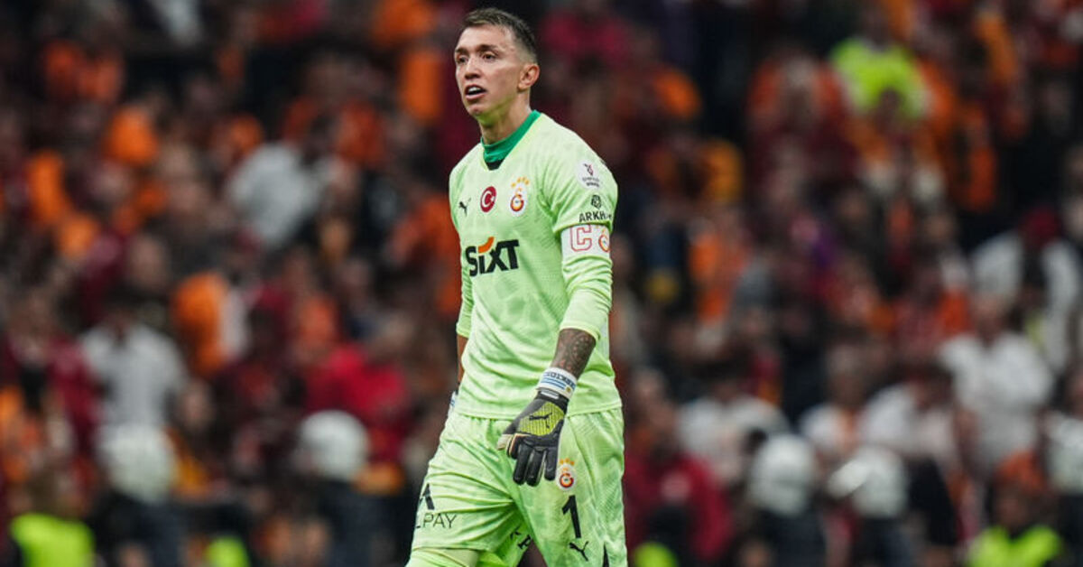 Fernando Muslera yeni takımını açıkladı!