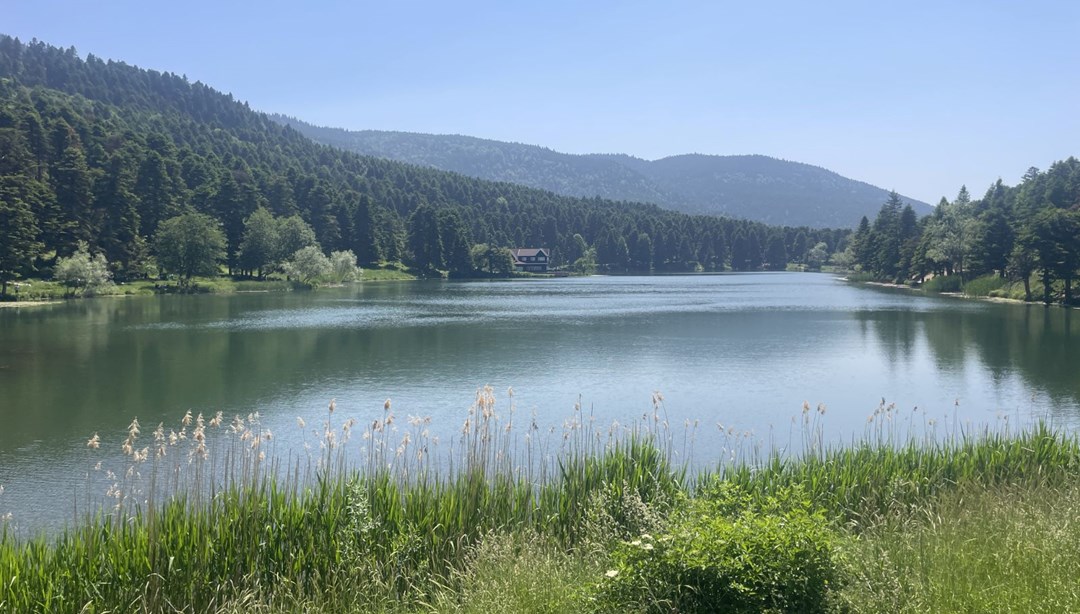 Gölcük Tabiat Parkı’na ziyaretçi akını