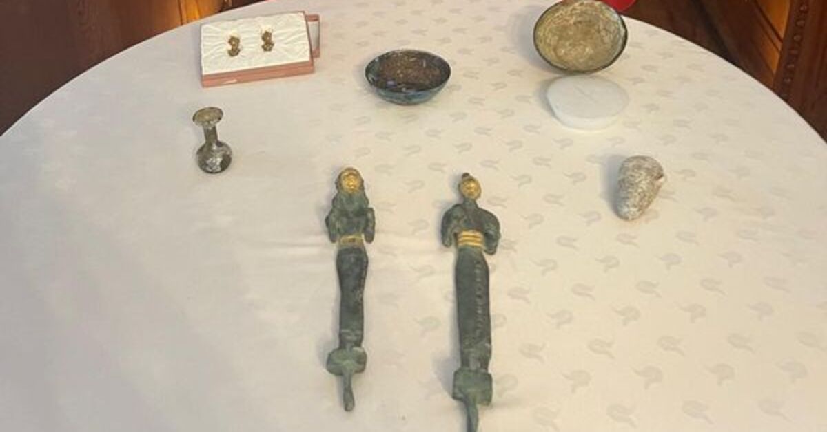 İsviçre, tarihi eserleri Türkiye’ye iade etti