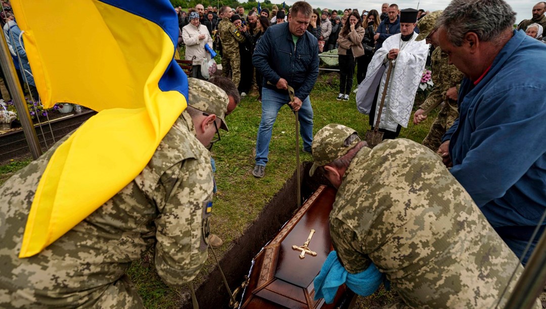 Rusya’dan Ukrayna’ya bin 200 asker ve sivilin cenazesi iade edildi
