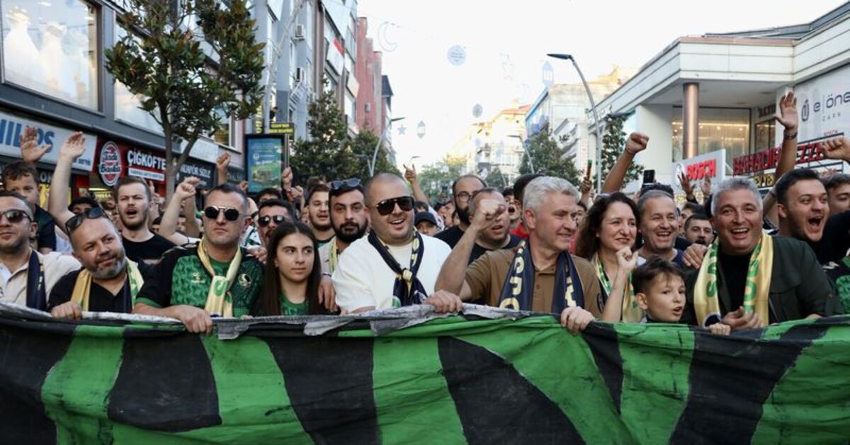 Sakaryaspor, 60. kuruluş yıldönümünü kutladı!