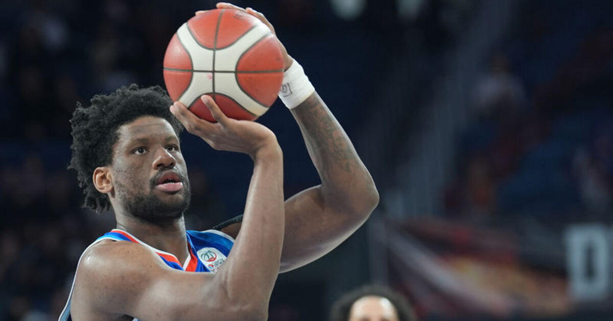 Anadolu Efes’te ayrılık: Daniel Oturu
