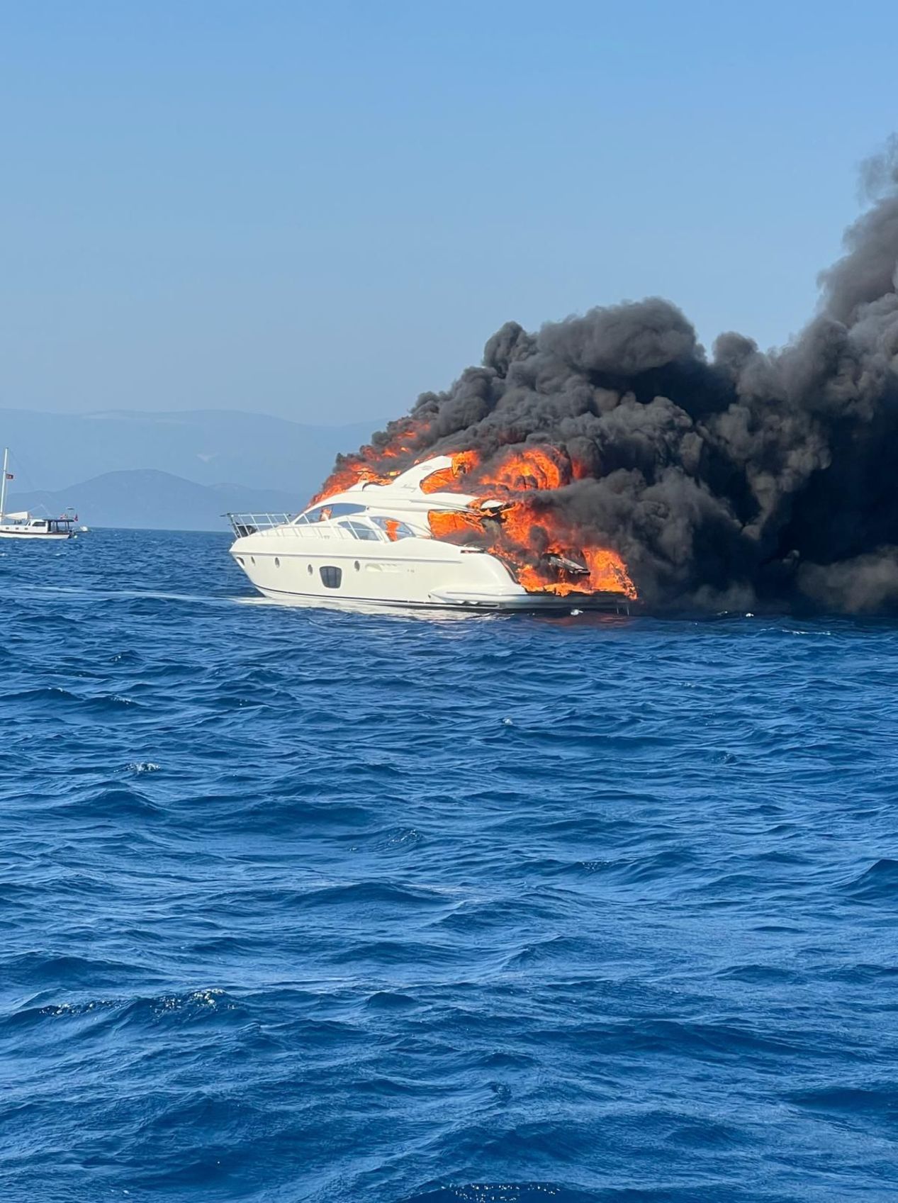 Bodrum’da kokutan yangın