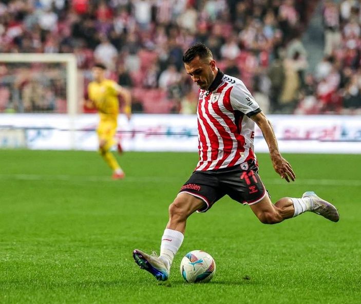 Emre Kılınç’a yeni sözleşme!