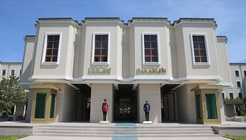 İçişleri Bakanlığından, “15 Temmuz’da Atatürk fotoğrafı yasak” iddiasına yalanlama