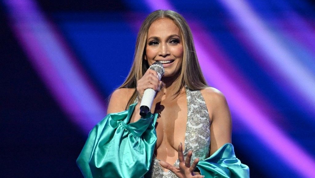 Jennifer Lopez, İstanbul konseri öncesi hayranlarına mesaj gönderdi