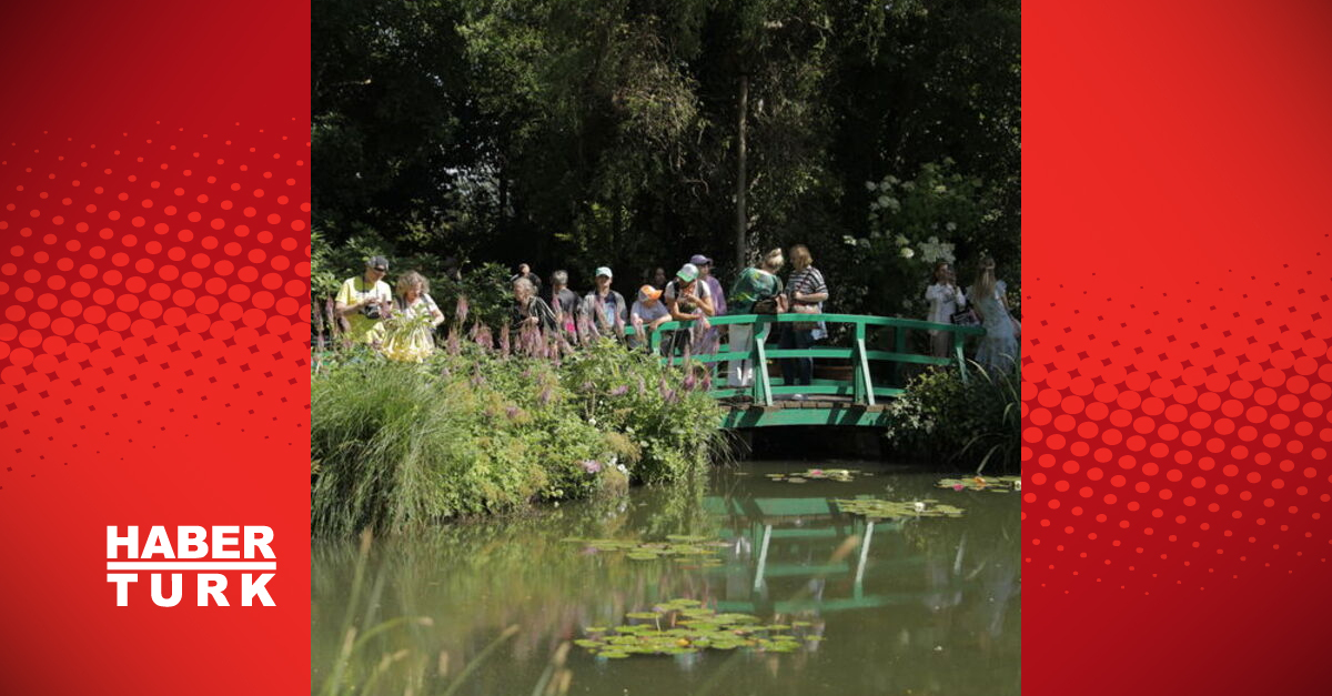 Monet’nin Bahçesi ziyaretçi akınına uğruyor