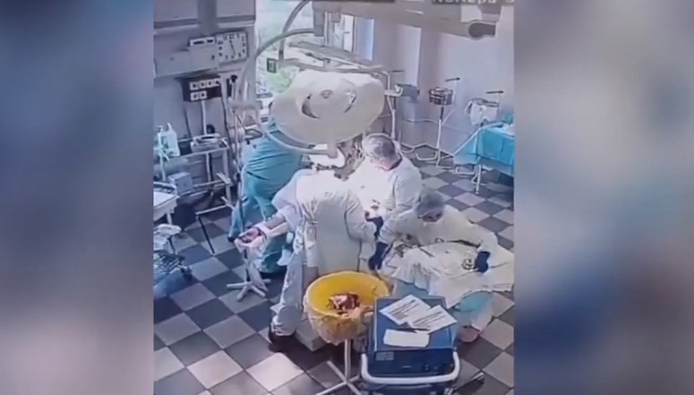 Rusya’daki deprem: 8,8’lik depreme ameliyatta yakalandılar
