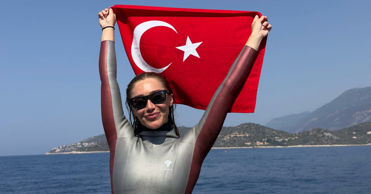 Şahika Ercümen’den 4 günde 4 altın madalya!
