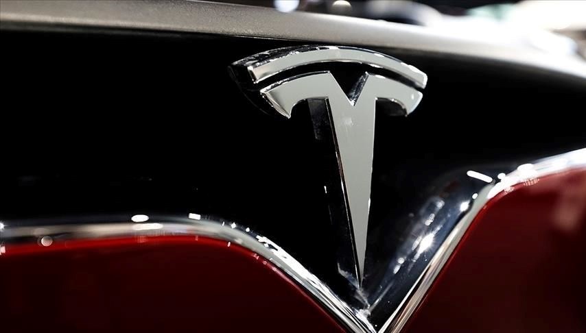 Tesla duyurdu: Daha uygun fiyatlı yeni model geliyor
