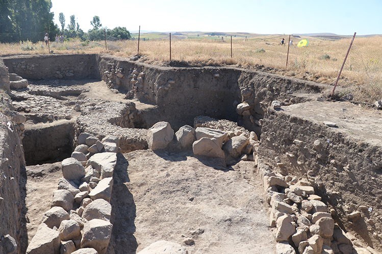 Uşaklı Höyük’teki kazı çalışmaları sürüyor