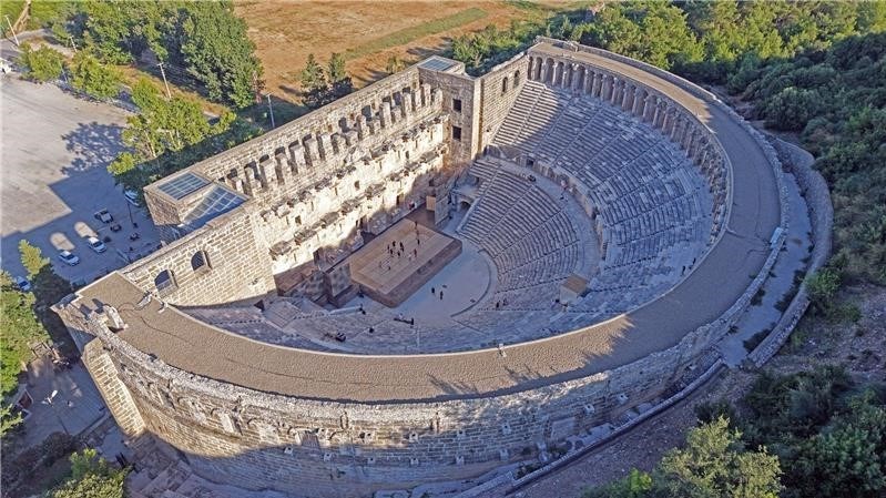 Antalya’dan yeni rekor: Bir günde 105 bin ziyaretçi