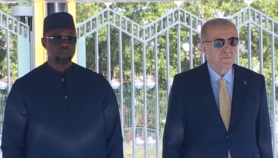 Cumhurbaşkanı Erdoğan, Senegal Başbakanı Sonko’yu resmi törenle karşıladı