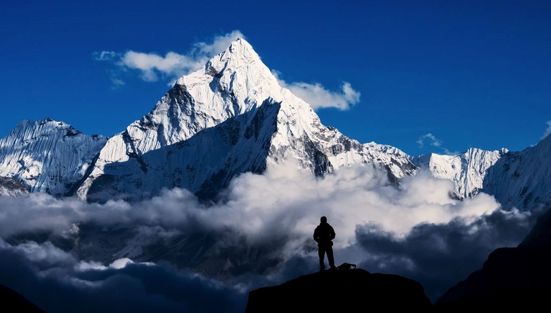 Everest Dağı’nda 10 yıl sonra bir ilk