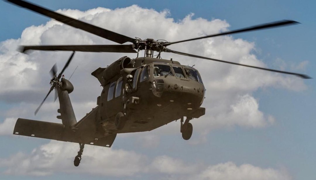 Malezya Kralı İbrahim’den orduya çağrı: “Black Hawk’lar uçan tabut”
