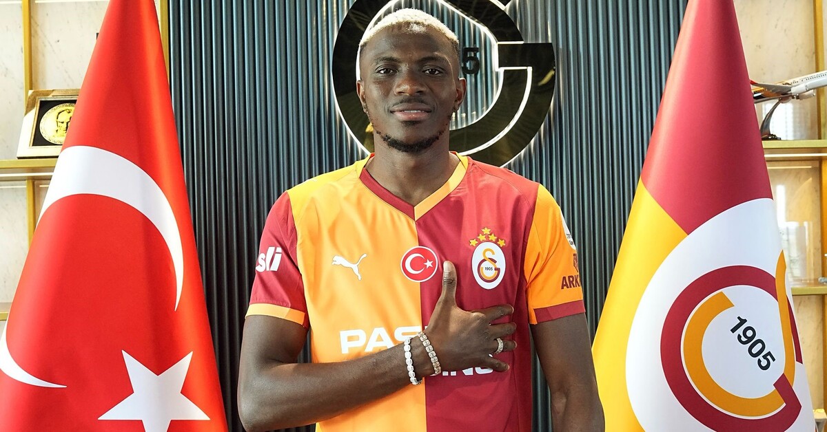 Osimhen bonservisiyle birlikte ilk 3’te!