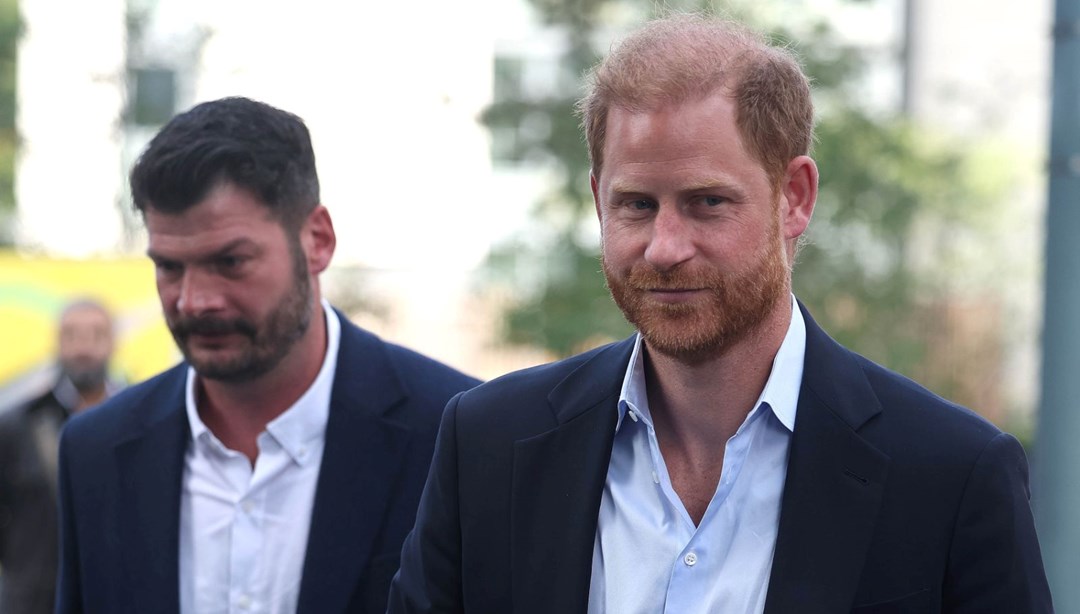 18 ay sonra ilk: Prens Harry, babası Kral Charles ile görüştü