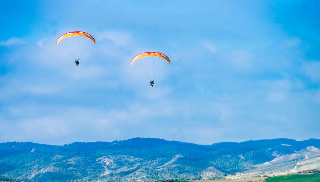 ABD’de 2 Polonya askeri paraşüt eğitimi sırasında öldü