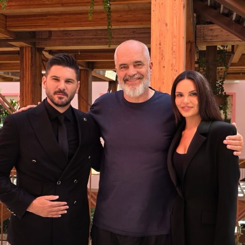 Arnavutluk Başbakanı ile bir araya geldiler