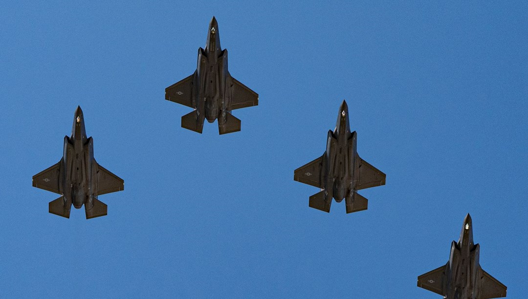 Japonya’da F-35’ler acil iniş yaptı