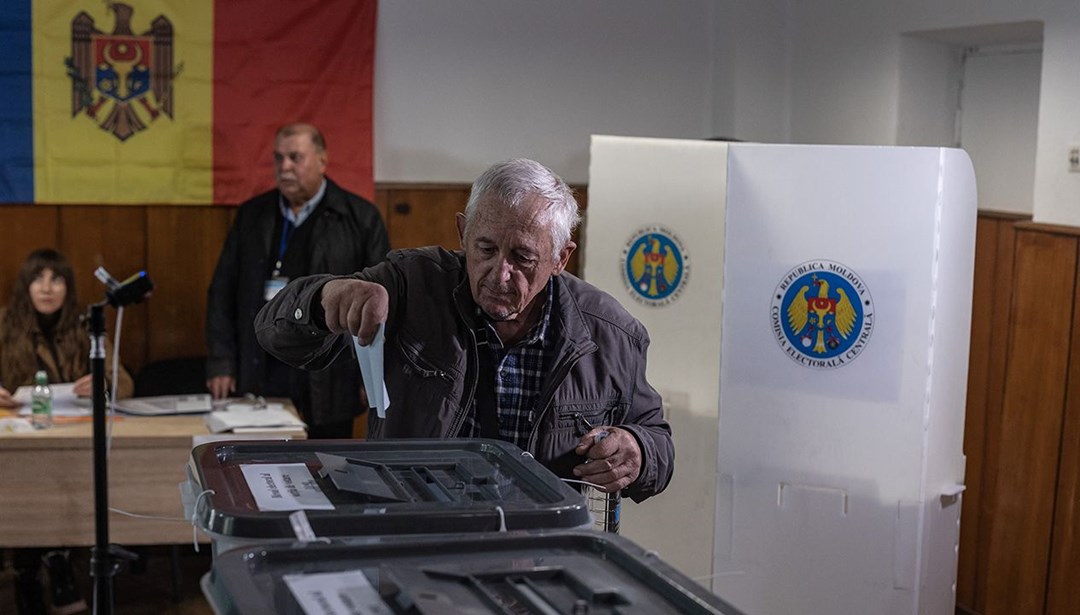 Moldova’da seçimi AB yanlıları kazandı