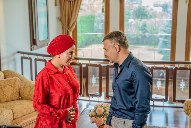 Ünlü isimler, ‘Kızılcık Şerbeti’nin kadrosunda