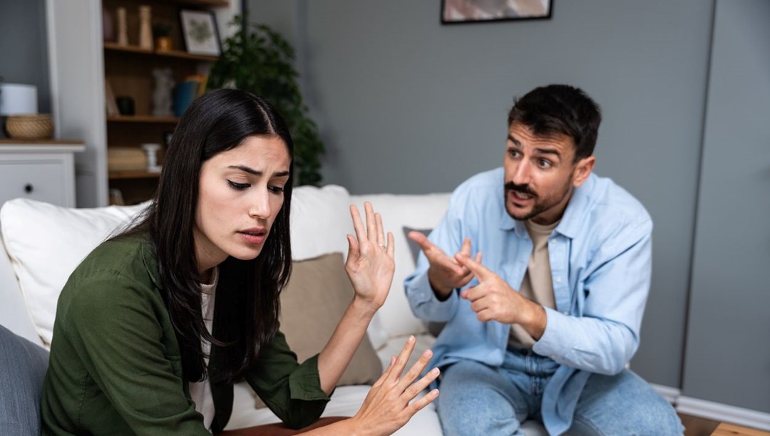 Bir evliliğin sonunu getiren 4 yıkıcı davranış