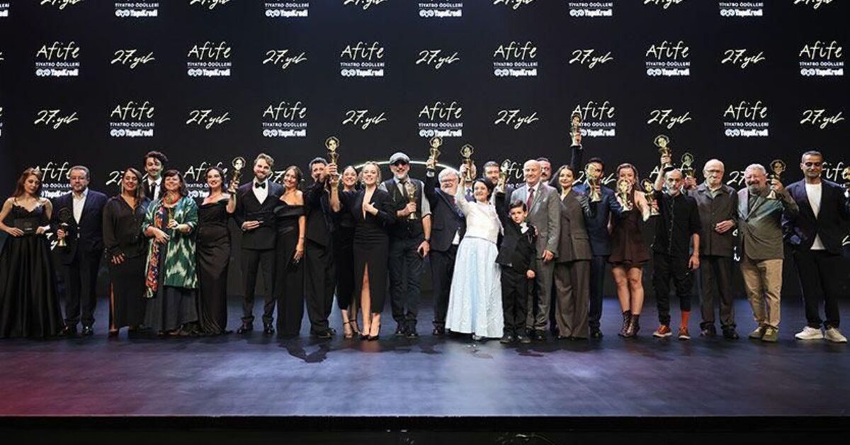 Devlet Tiyatroları Afife gecesinde 5 ödül aldı