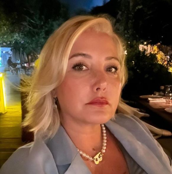 Dilan’dan, Berna Laçin’e gönderme