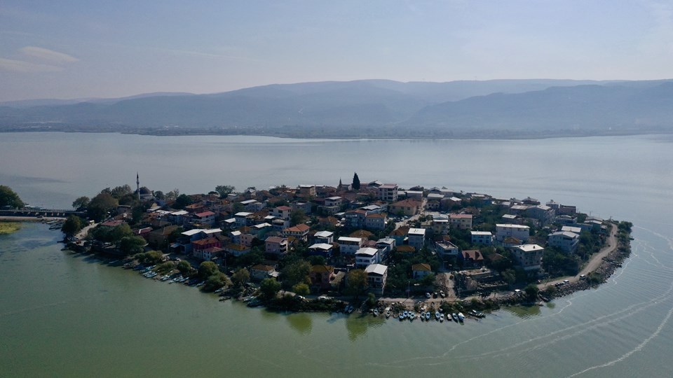 Gölyazı’da tarihi keşif: Ham ipek böceği atölyesi bulundu