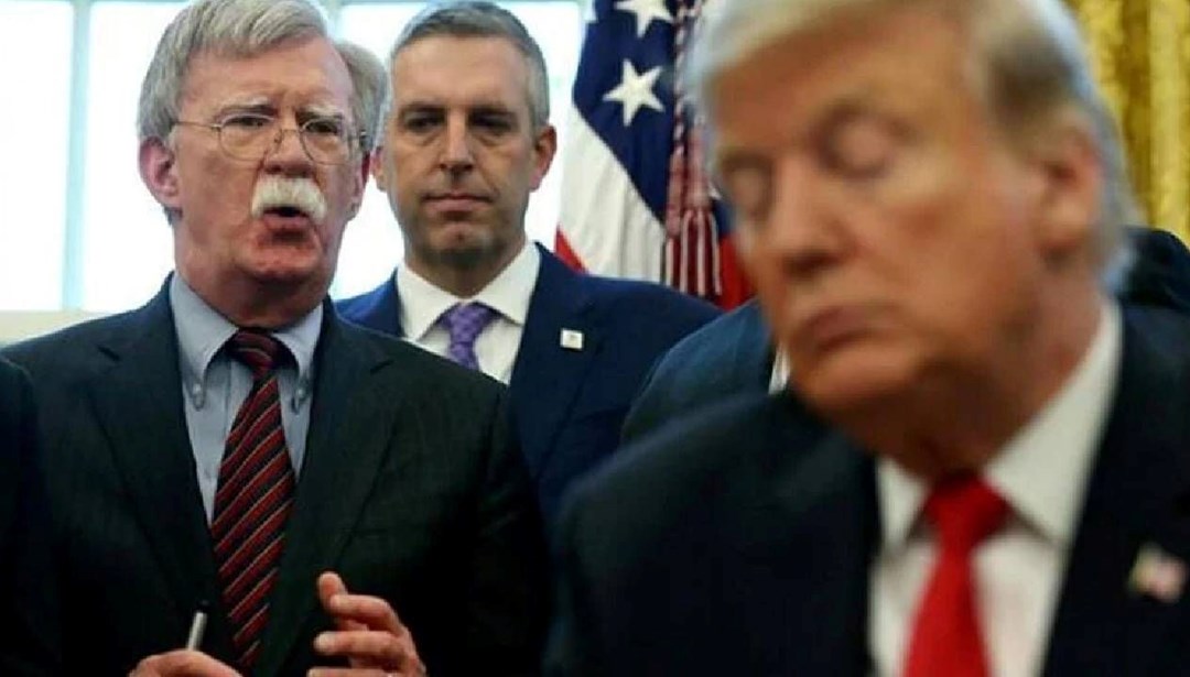 İddianame hazır: Trump’ın eski danışmanına 18 suçlama