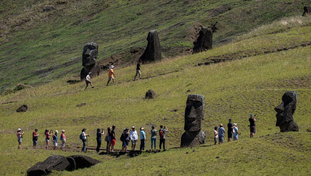 Moai heykellerinin sırrı çözüldü: “Yürütülmüşler”