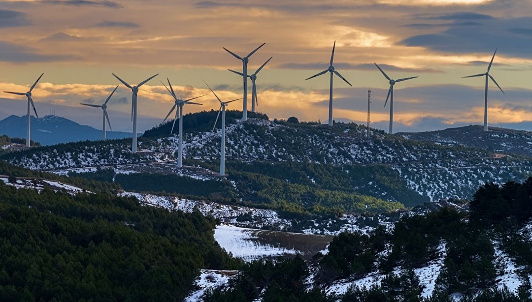 Tarihte bir ilk: Yenilenebilir enerji kömürü geride bıraktı