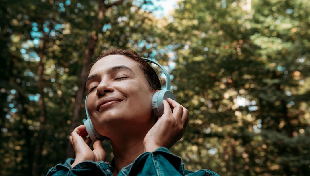 Araştırma: Müzik dinlemek demans riskini azaltabilir