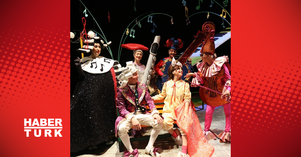 İBB Şehir Tiyatroları’nda bu ay 35 oyun var